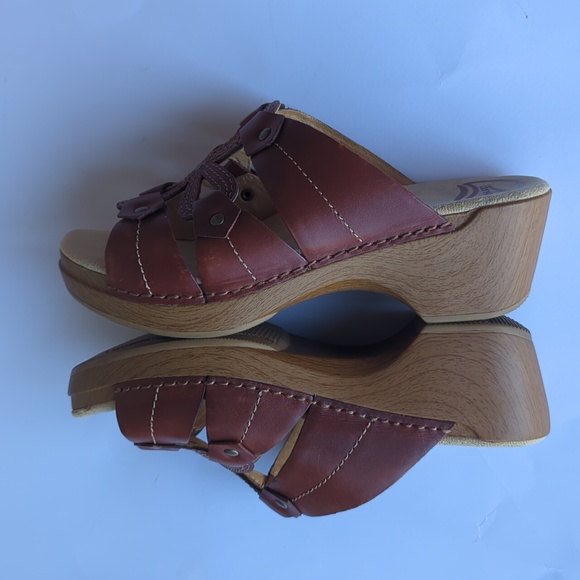 Dansko Serena Chestnut Brown Clogs/Mules Size 38 (7.5-8) - Picture 6 of 10
